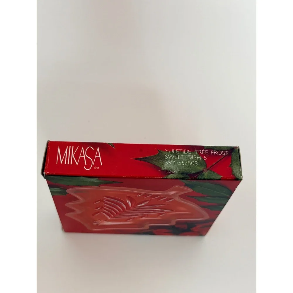 Mikasa yuletide tree